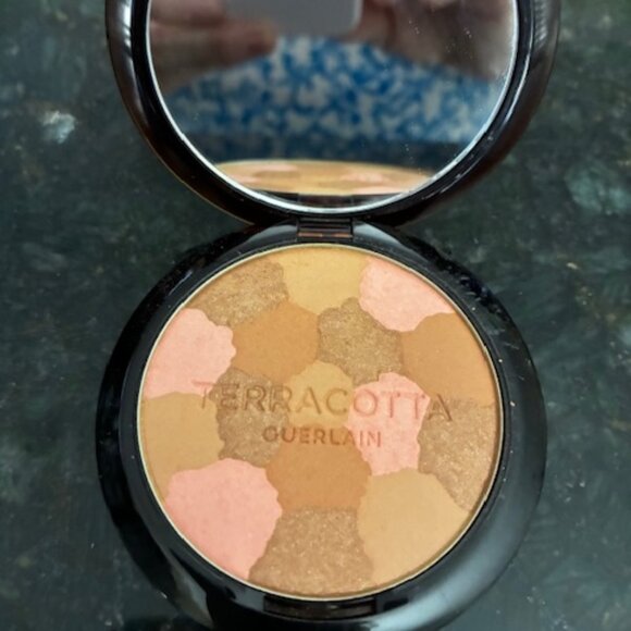 RARE Guerlain Terracotta The Sun Kissed Healthy Glow Powder 02 Medium Cool-NEW - Picture 4 of 4